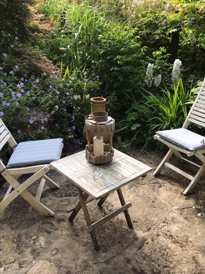 Dove Cottage Bisley  Bagian luar foto