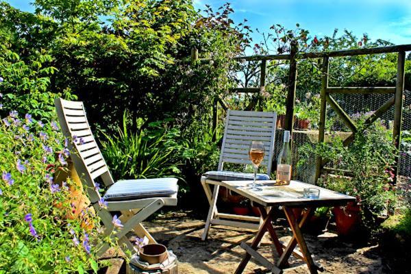 Dove Cottage Bisley  Bagian luar foto