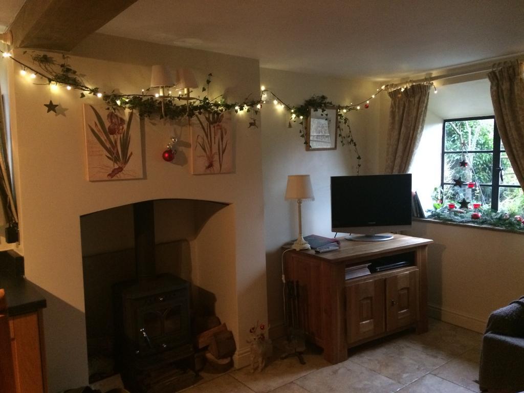 Dove Cottage Bisley  Bagian luar foto